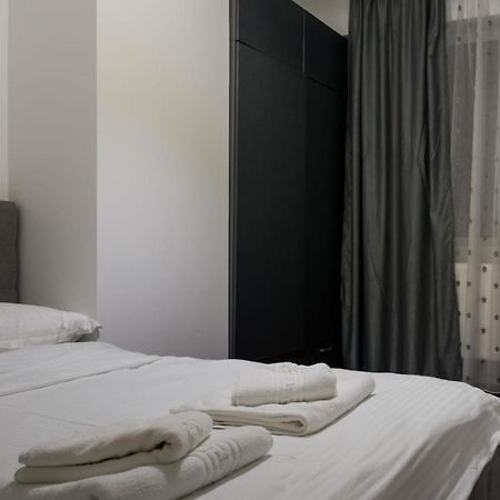 Tod Apartments Palas ยาช ภายนอก รูปภาพ