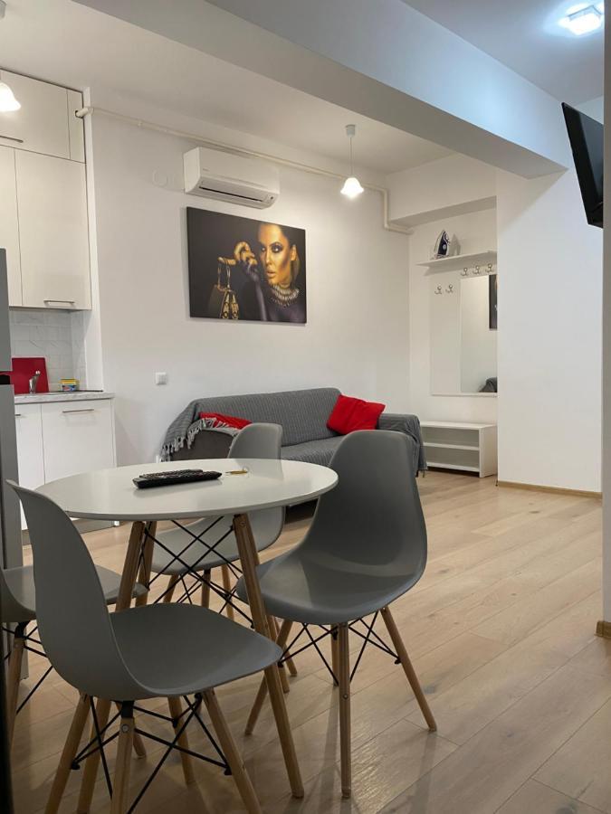 Tod Apartments Palas ยาช ภายนอก รูปภาพ