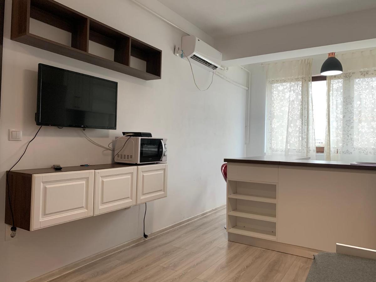Tod Apartments Palas ยาช ภายนอก รูปภาพ