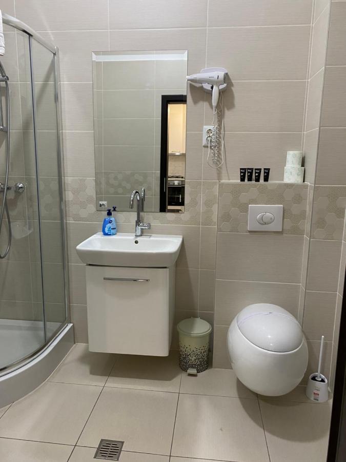 Tod Apartments Palas ยาช ภายนอก รูปภาพ